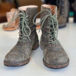 Modern Vintage Distressed Army Green Suede Boots | 7.5